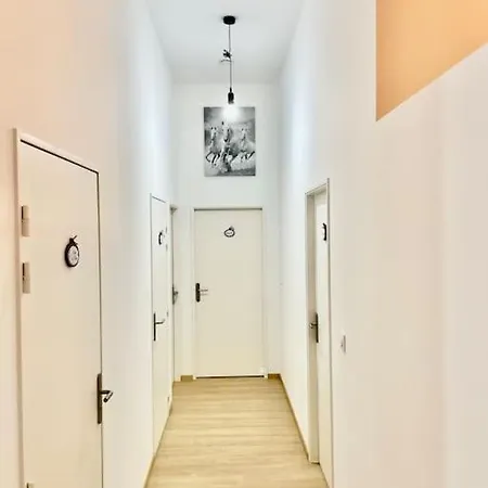 La Taniere De L'elephant -ile De Apartment *